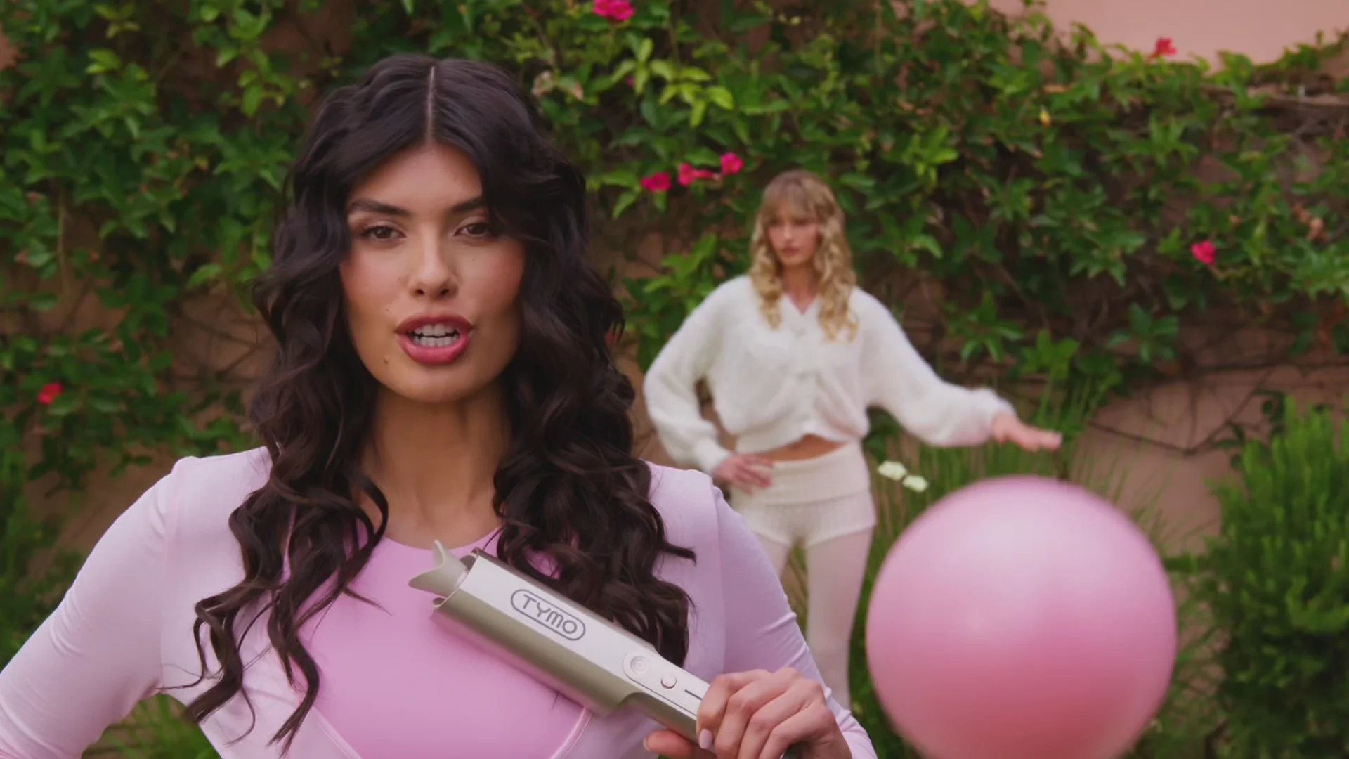 Glamorous Hair in Just Minutes